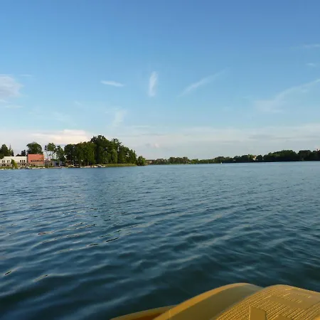 Nad Jeziorem Sport I Rekreacja Apartamento *